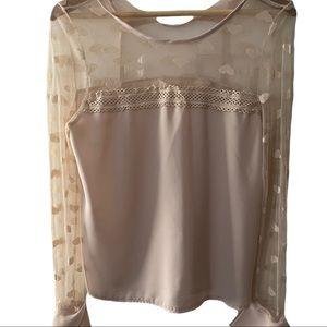 Heart detail lace top